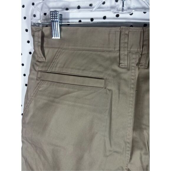 Oakley Khaki shorts size 32 - Picture 5 of 8